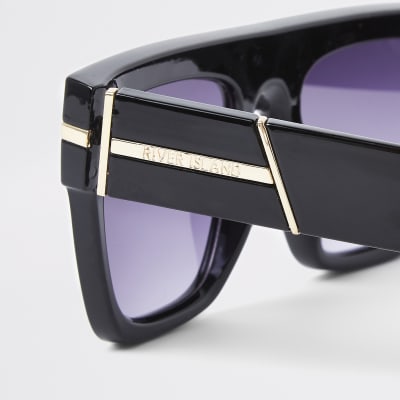 Black oversized smoke lens sunglasses