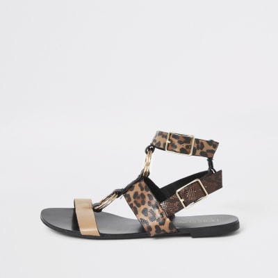 Brauen Römersandalen mit Animal-Print