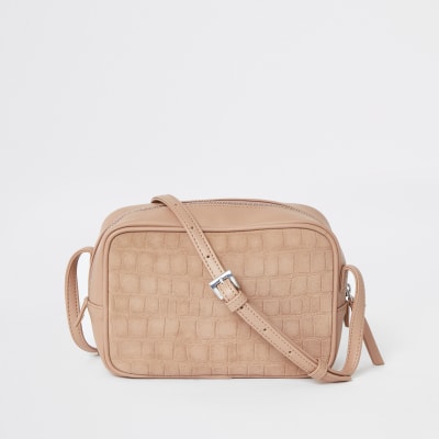 Roze kleine, rechthoekige crossbodytas met krokodillenleereffect