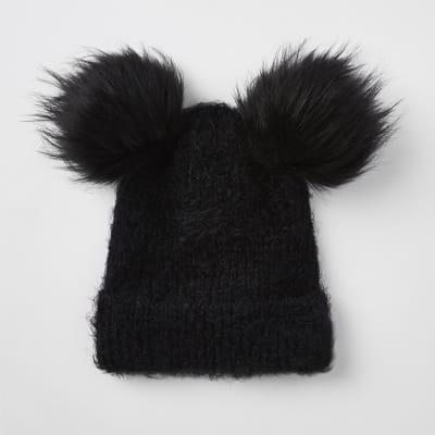 Zwarte beanie met twee pompons