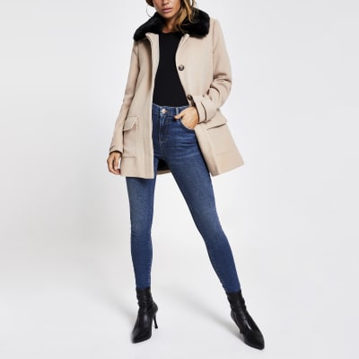 Beige swingjas met imitatiebontkraag