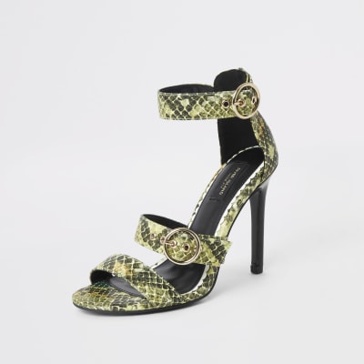 Grüne Sandalen mit Print, weite Passform