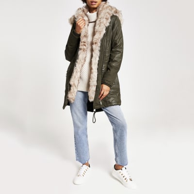 Kaki oversized parka met rand van imitatiebont