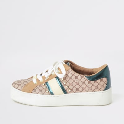 Braune Sneakers mit RI-Monogramm