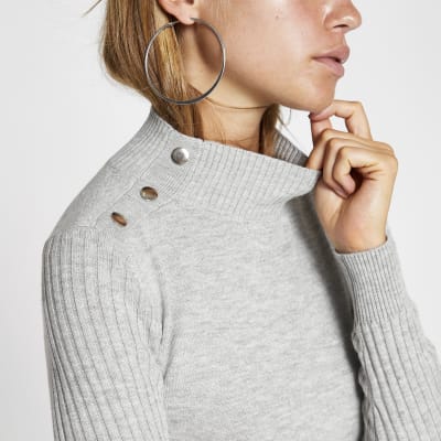 Graues, hochgeschlossenes Langarmoberteil