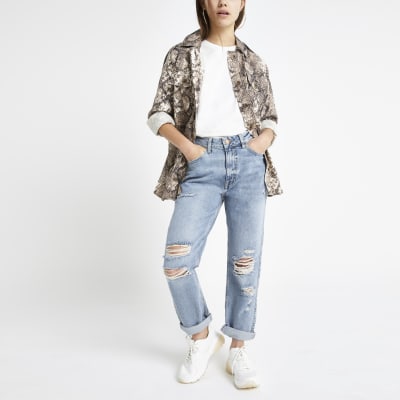 Petite – Hellblaue Schwangerschaftsjeans im Used-Look