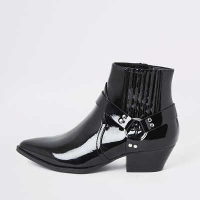 Schwarze Westernstiefel mit Schnalle