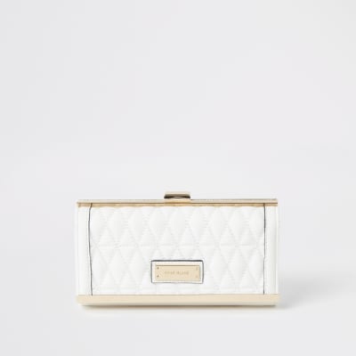 Weiße, gesteppte Geldbörse