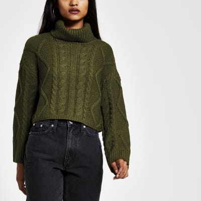 Petite – Kurzer Rollkragenpullover in Khaki