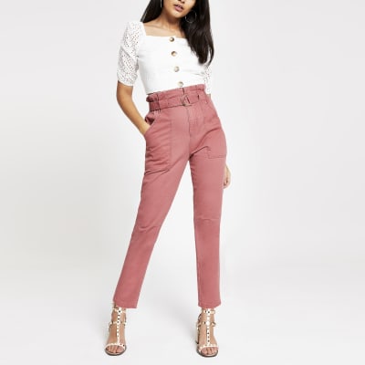 Roze utility-jeans met tailleplooien