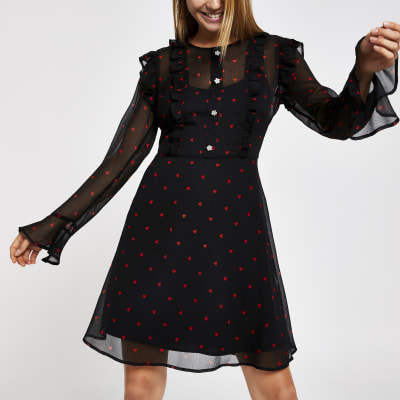 Hauchdünnes Minikleid in Schwarz mit Herzenprint