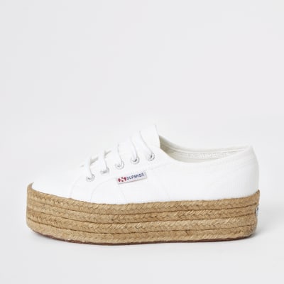 Superga – Baskets de course blanches façon espadrilles