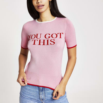 Roze gebreide top met You got this-print