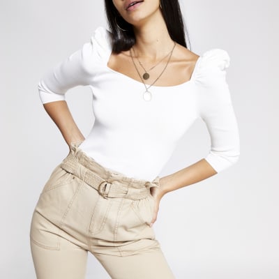 Oberteil in Creme mit Puffärmeln