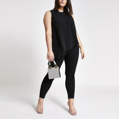Plus – Schwarzes, asymmetrisches Tanktop