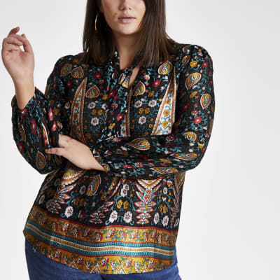 Plus – Schwarze Bluse mit Bindeschleife und Paisley-Muster