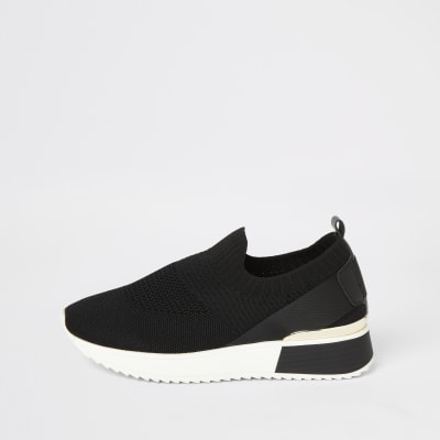 Zwarte sneakers met structuur