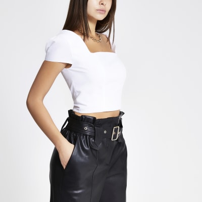 Witte crop top met vierkante hals