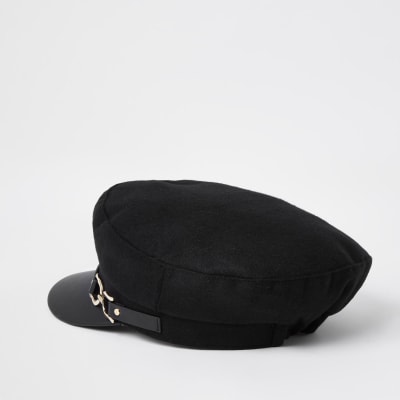 Stoere zwarte bakerboy-pet