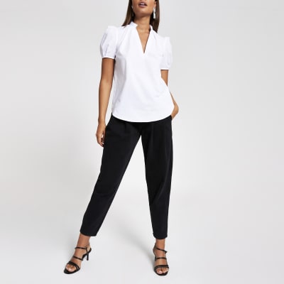 Witte poplin top met V-hals
