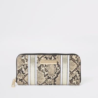 Beige portemonnee met slangenprint en rits rondom