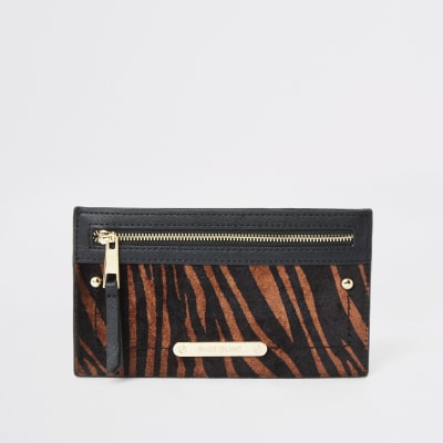 Donkerbeige tasje met luipaardprint en rits