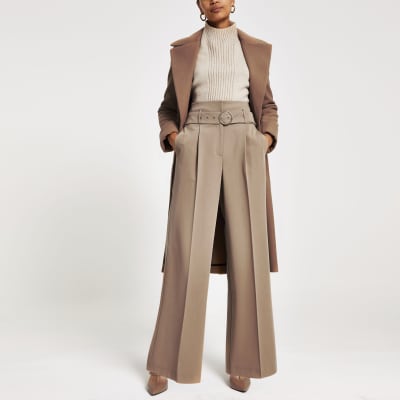 Hose mit weitem Bein und Gürtel in Braun