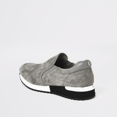 Perforierte Sneaker in Grau