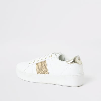 Basket blanche avec bande à strass sur le côté