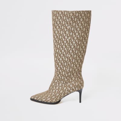 Beige RI monogram knee high pointed boots