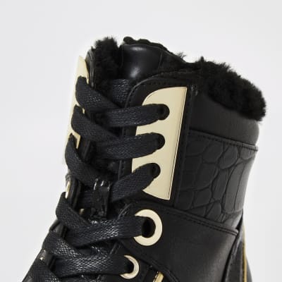 Schwarze High-Top-Sneaker zum Schnüren mit Keilabsatz