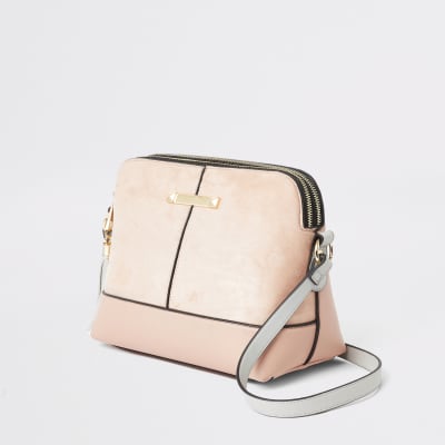 Lichtroze crossbodytas