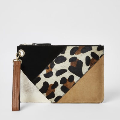 Beige leren clutch handtas met kleurvlakken