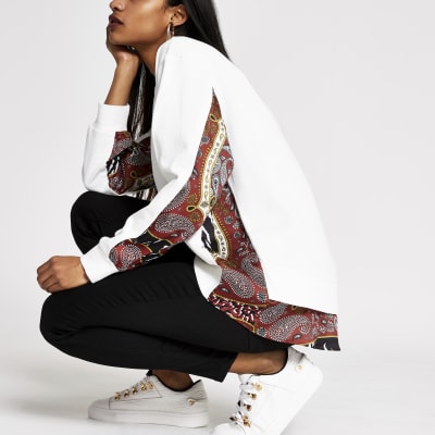 Petite – Bedrucktes, langärmeliges Sweatshirt in Creme