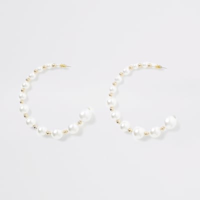 Créoles dorées avec perles