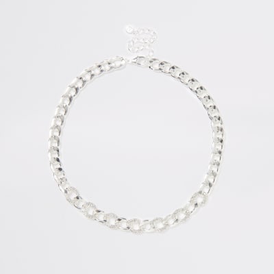 Zilveren ketting met siersteentjes