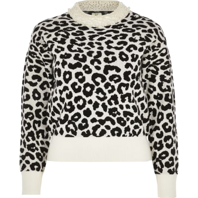 Cream leopard print pearl knitted jumper