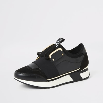 Black elasticated lace-up runner trainers