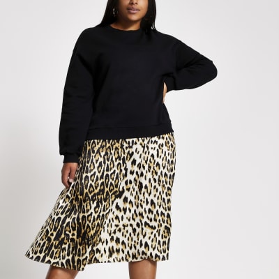Plus black leopard print sweatshirt dress