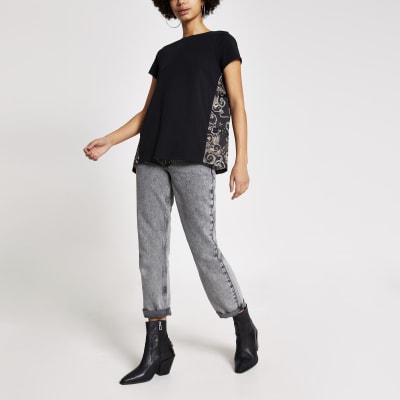 Black paisley back short sleeve T-shirt