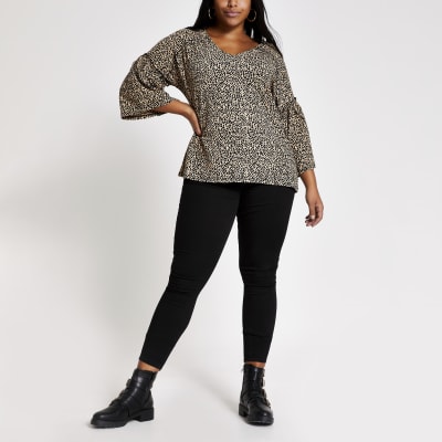 Plus beige leopard print flute sleeve top
