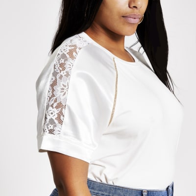 Plus cream lace satin sleeve T-shirt