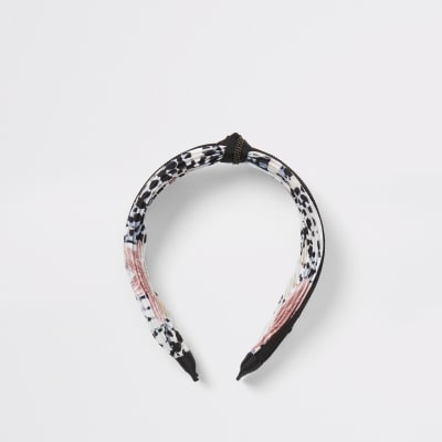 Plissierter Haarreif mit schwarzem Print und Knoten