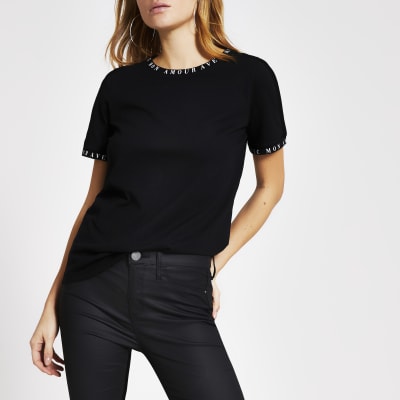 T-shirt noir avec liseré imprimé « Amour »