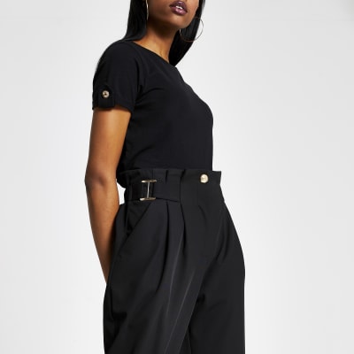 Black buckle waist peg leg trousers