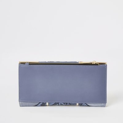 Blue snake embossed fold out purse
