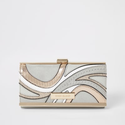 Grey swirl cutabout cliptop purse