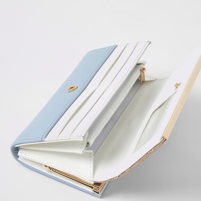 Portefeuille bleu pailleté à empiècement et fermoir clip