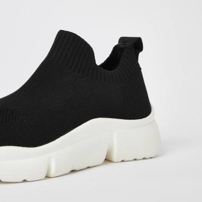 Schwarze Sneaker aus Strick mit geteilter Sohle