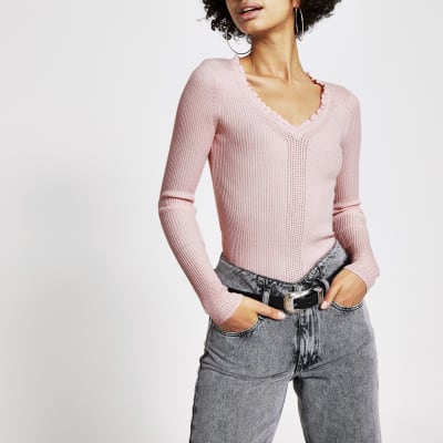 Light pink frill V neck rib knitted jumper